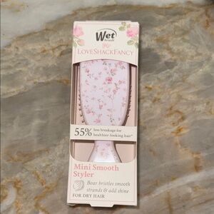 LoveShackFancy Mini Smooth Styler - Pink Floral